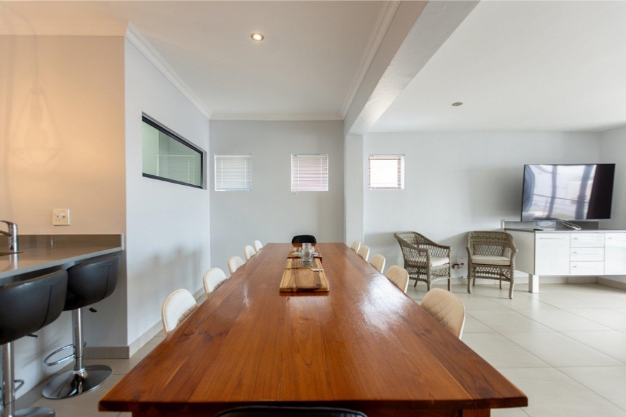 5 Bedroom Property for Sale in Calypso Beach Western Cape